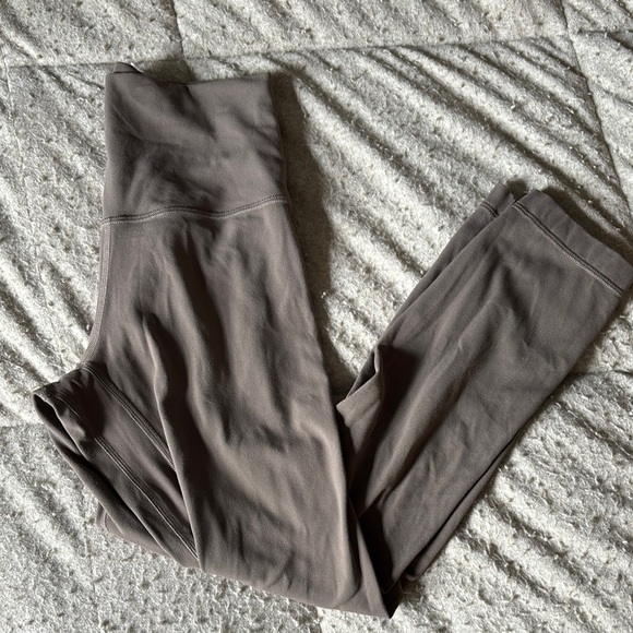 Lululemon Align - Picture 1 of 3